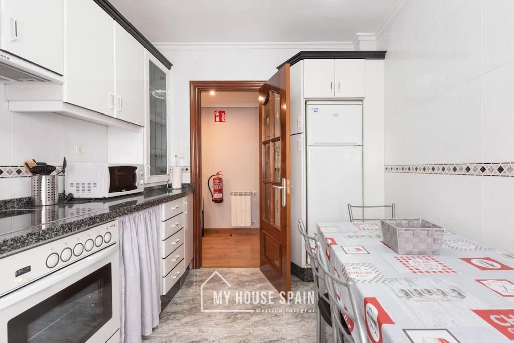 Myhousespain - Piso En Cimadevilla Junto Al Mar Gijón Zewnętrze zdjęcie